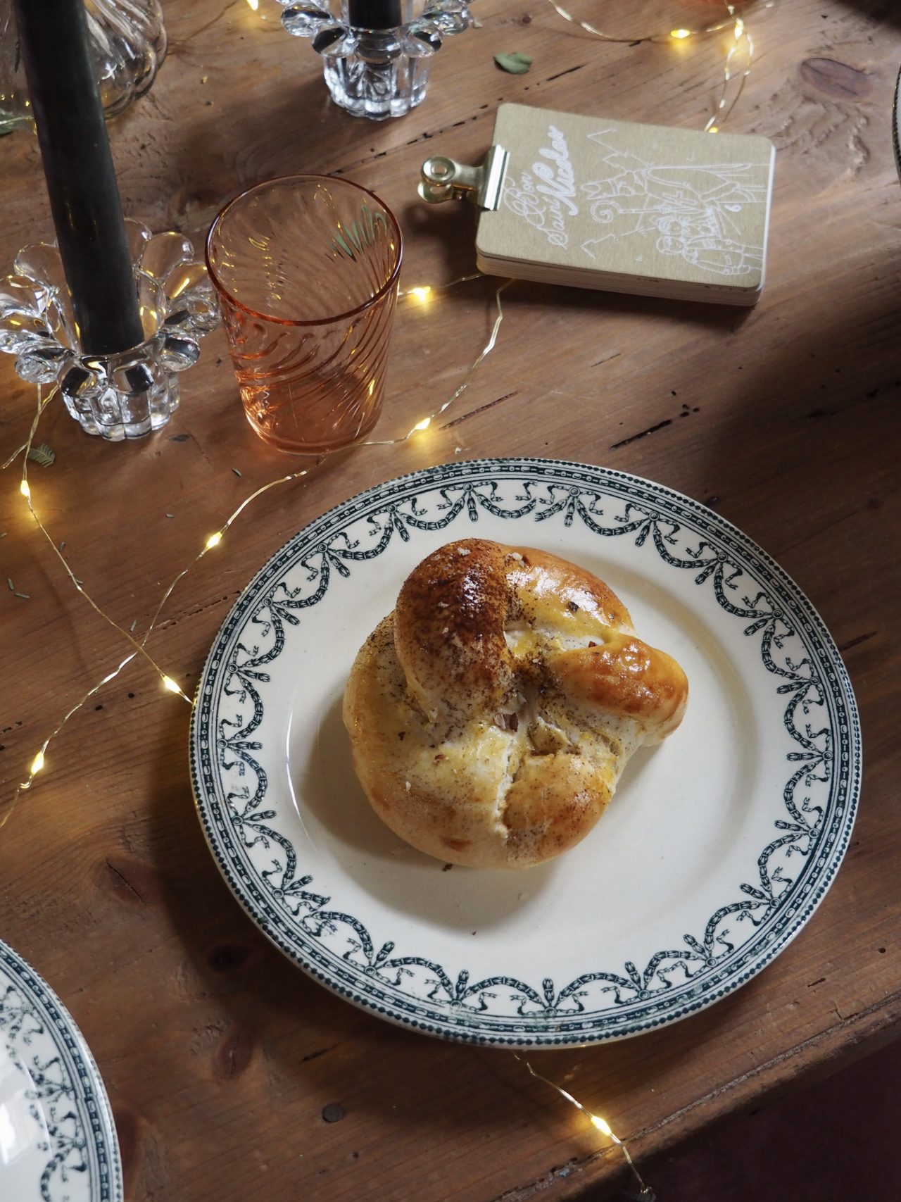 MaisonBoisdeRose service Guirlande3