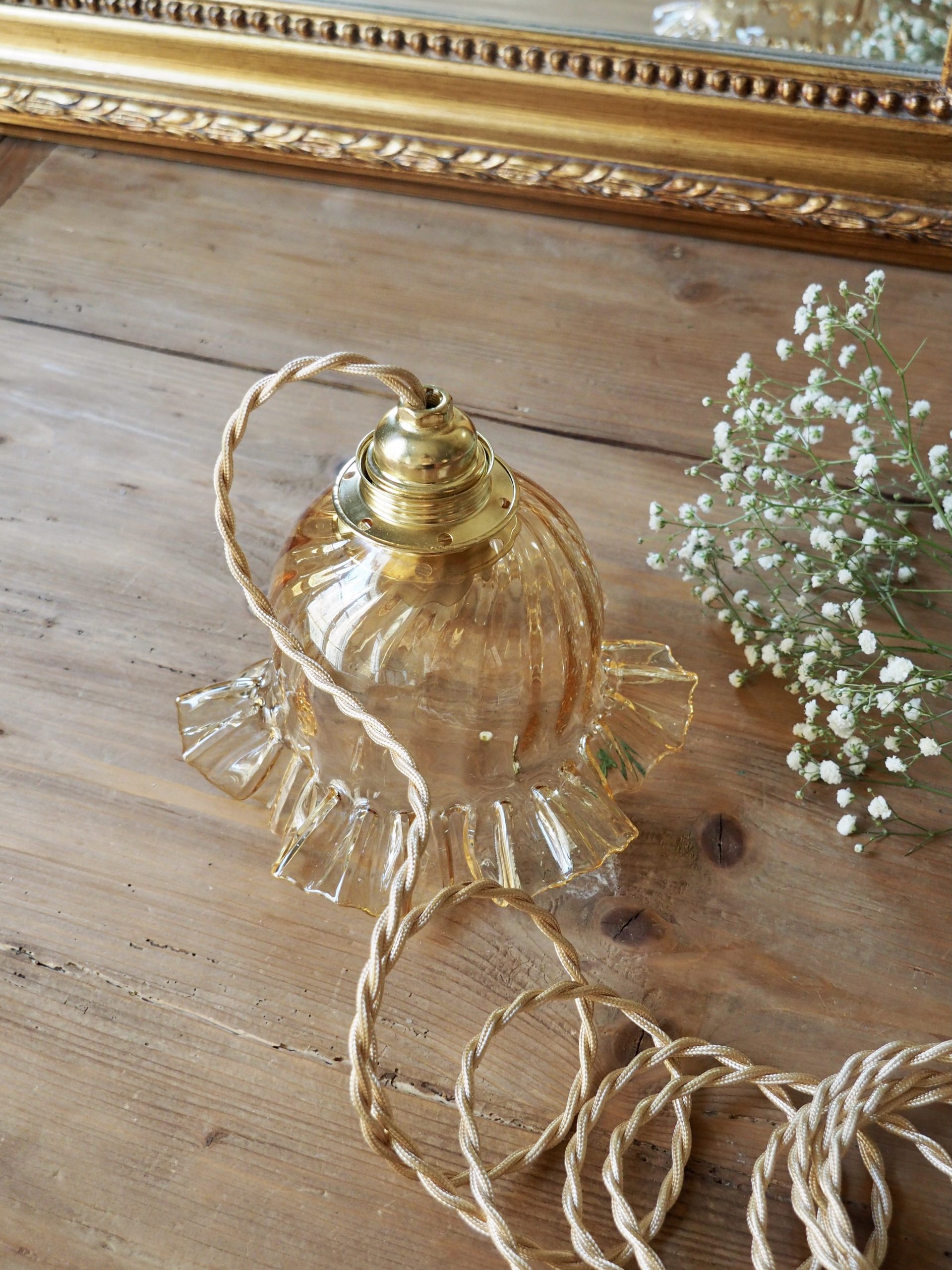 Abat-jour Globe En Verre Moulé Art Nouveau - Doré Irisé Ambré - Vintage