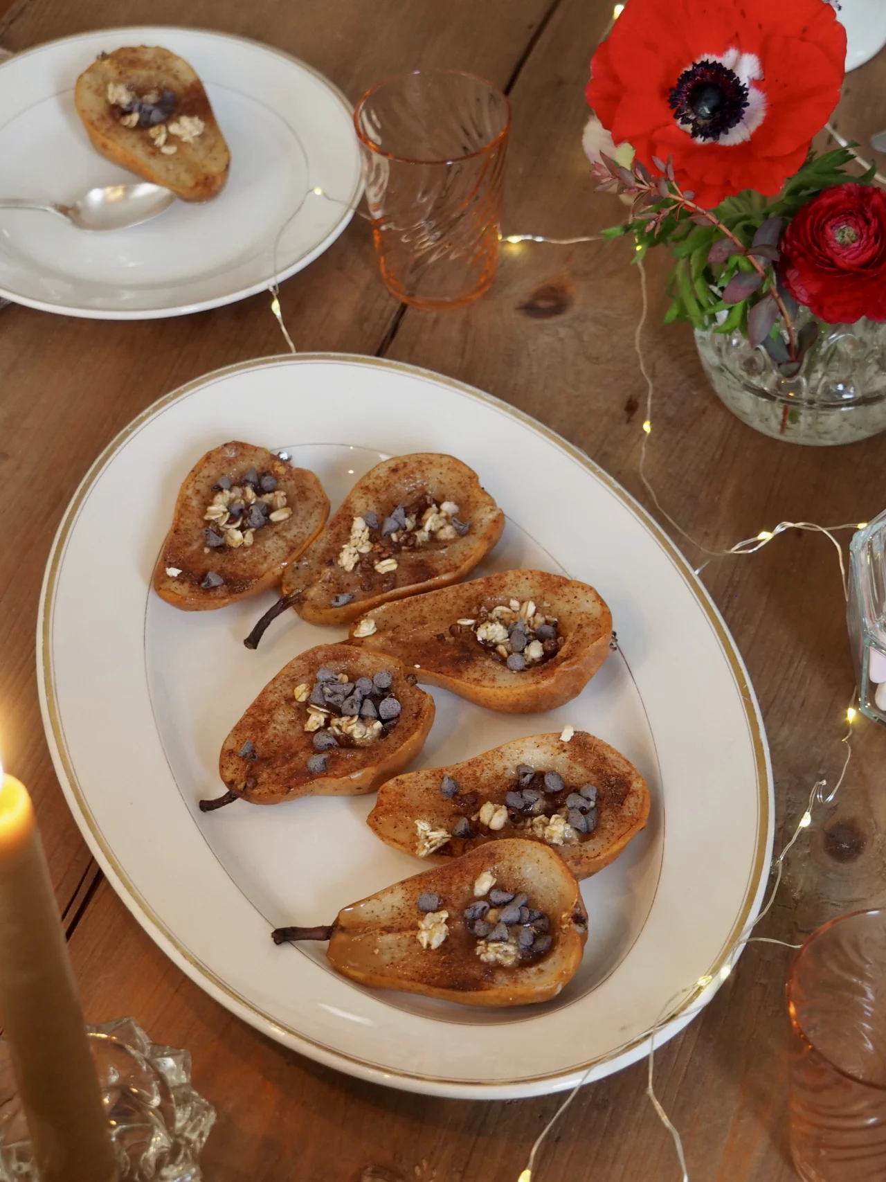 Plat ovale Blanc et or Sarraguemines Digoin