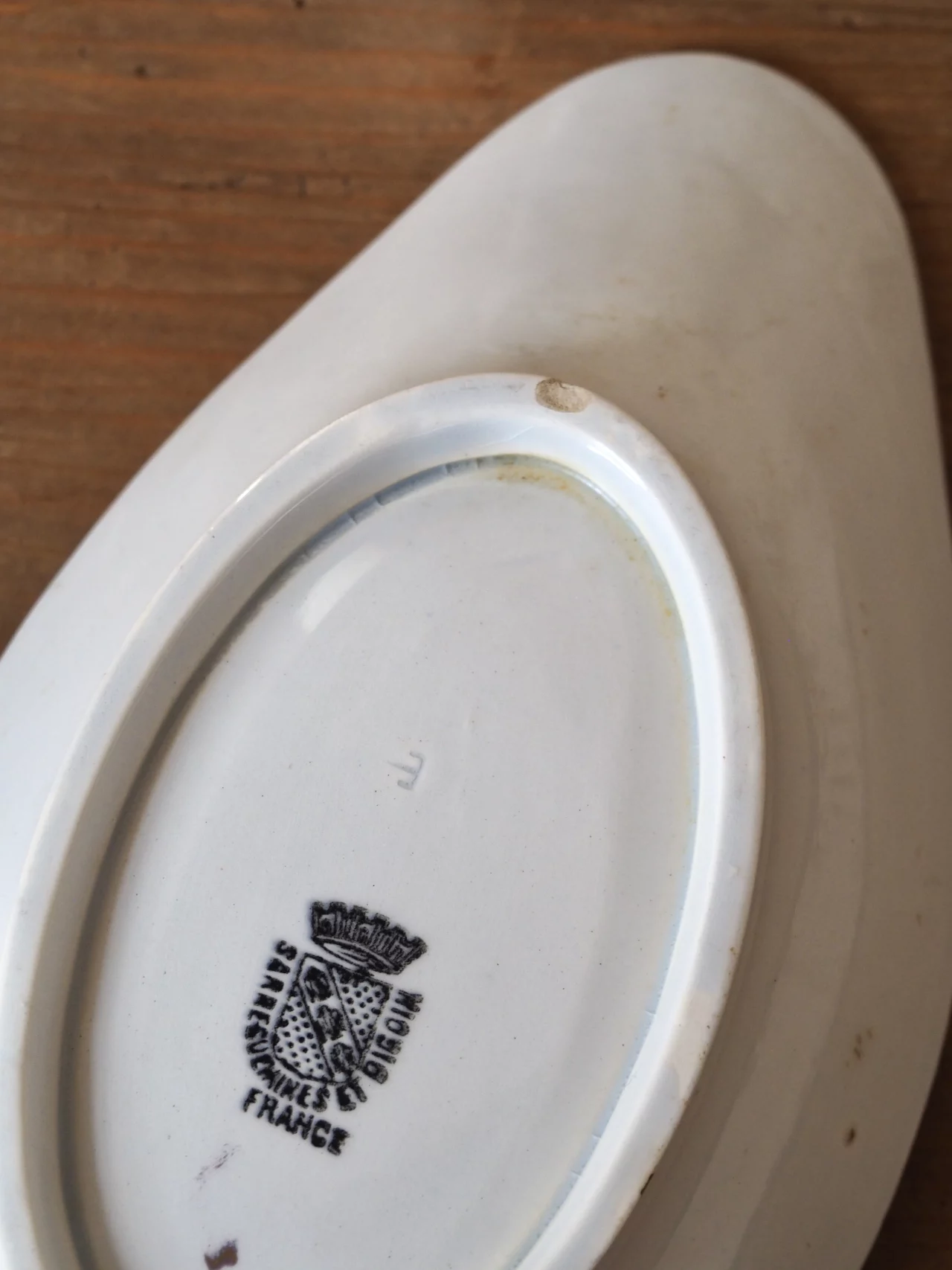 MaisonBoisDeRose plat ovale Blanc et Or Sarreguemines Digoin2