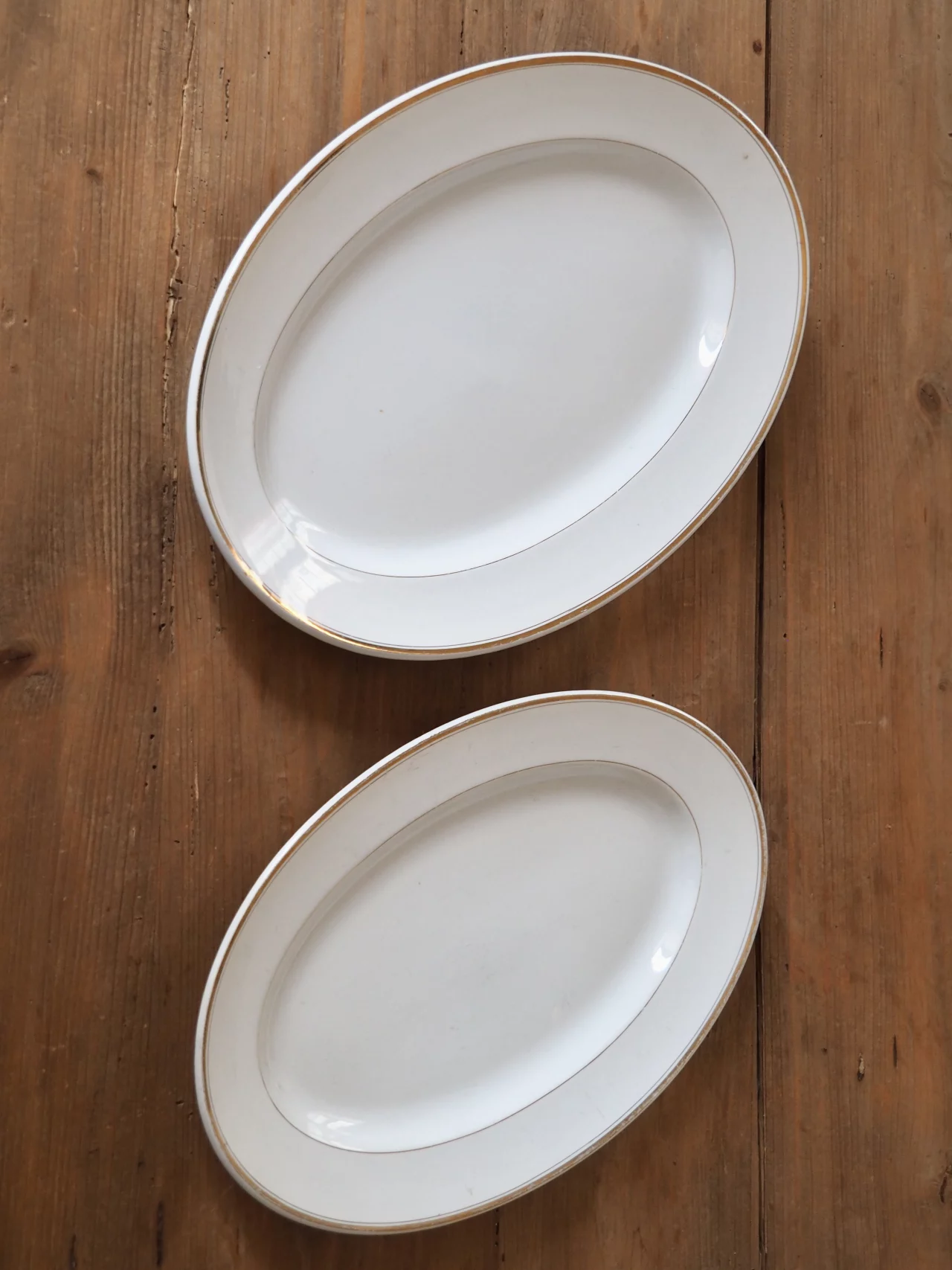 MaisonBoisDeRose plat ovale Blanc et Or Sarreguemines Digoin7