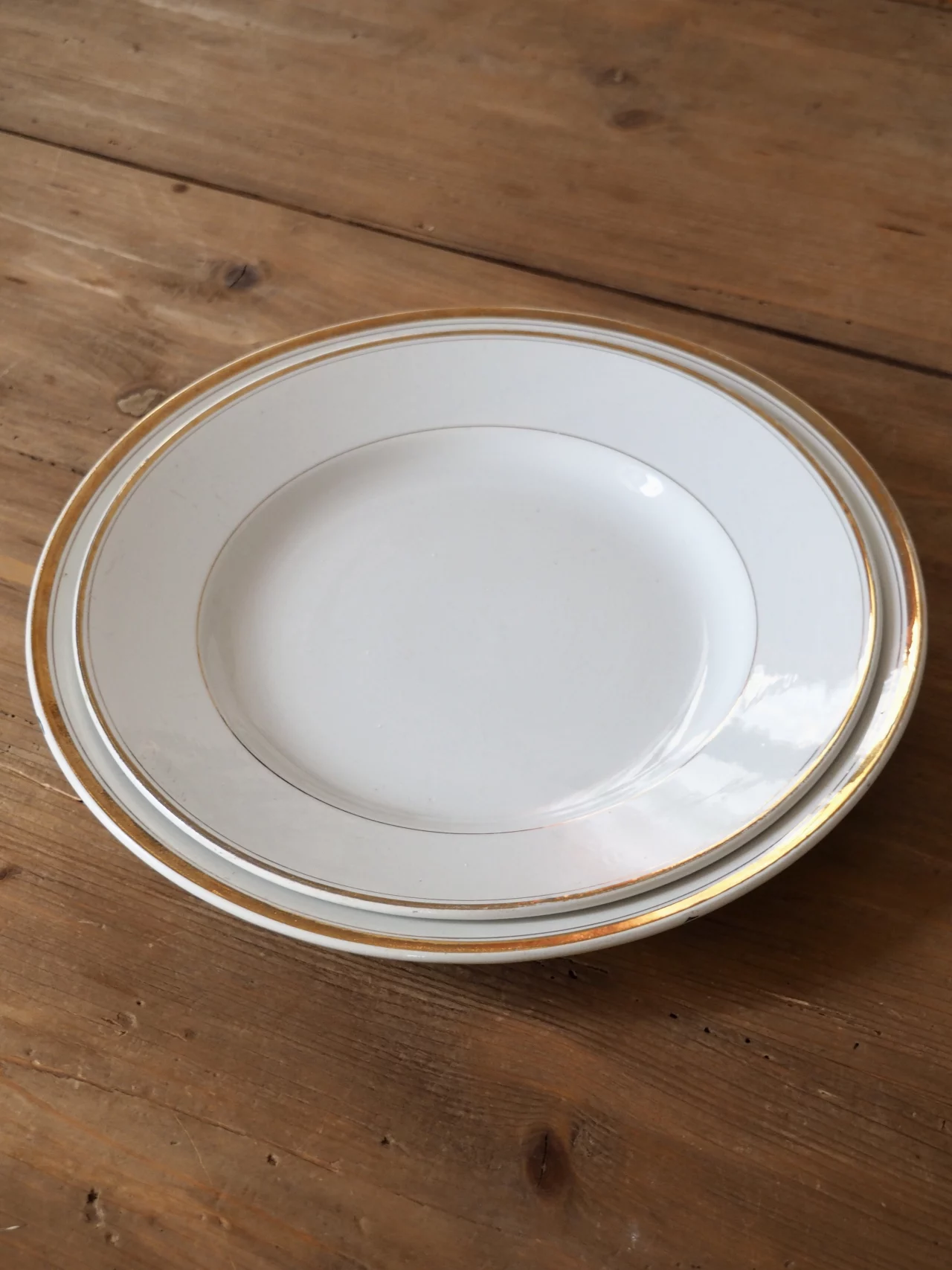 MaisonBoisDeRose plat rond Blanc et Or Sarreguemines Digoin4