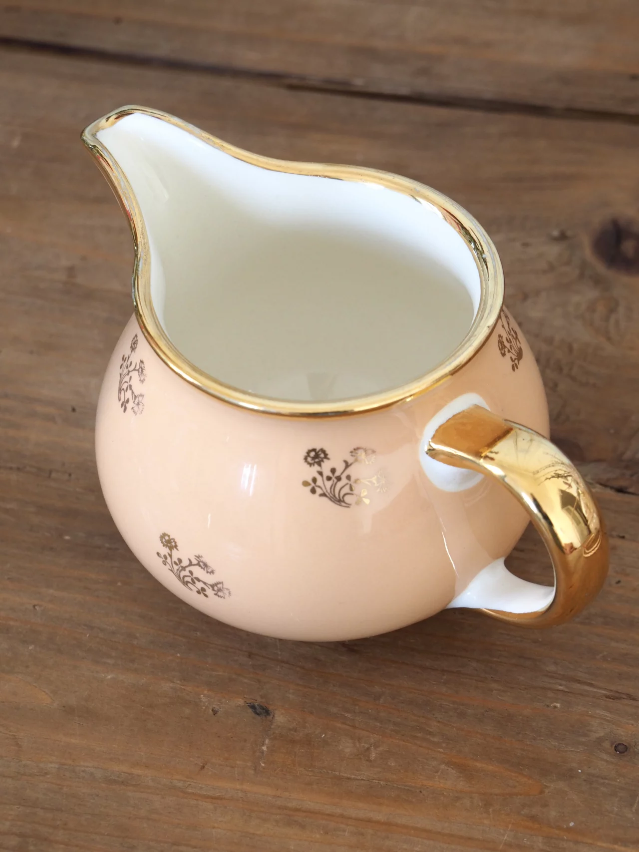 MaisonBoisDeRose pot de lait villeroy6
