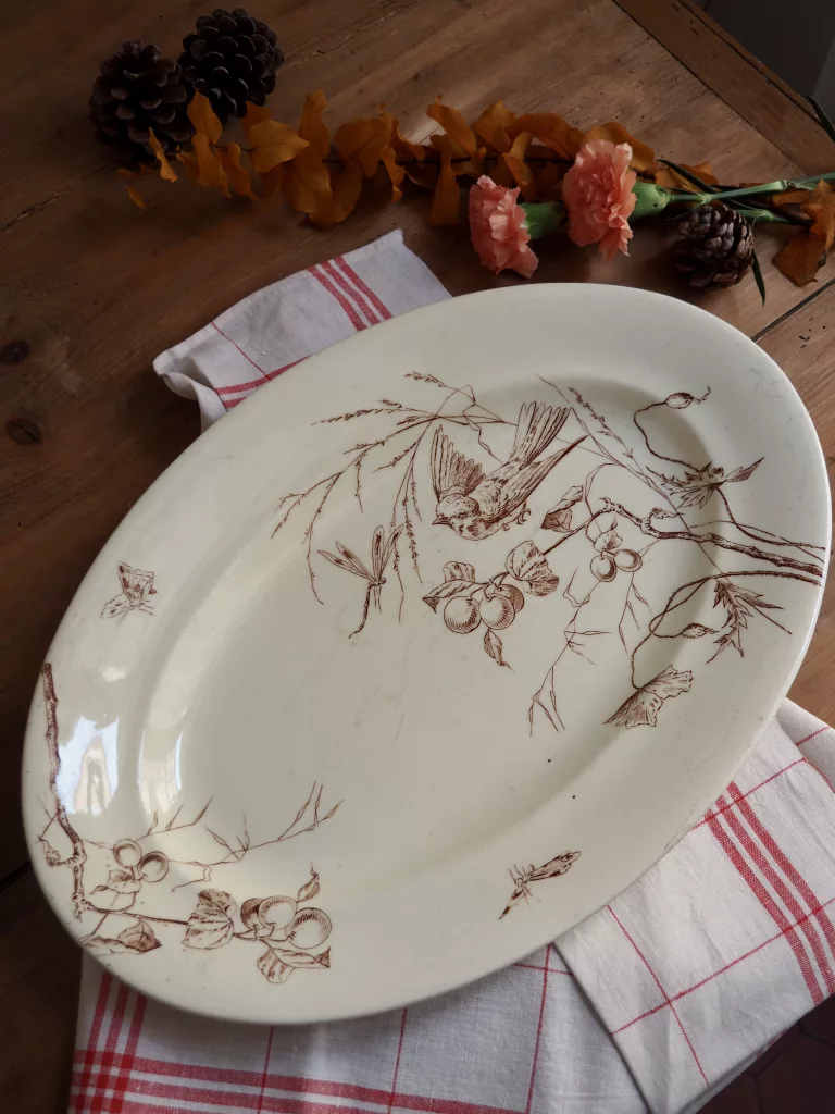 lot de 2 plats de service de forme ovale en inox , vintage